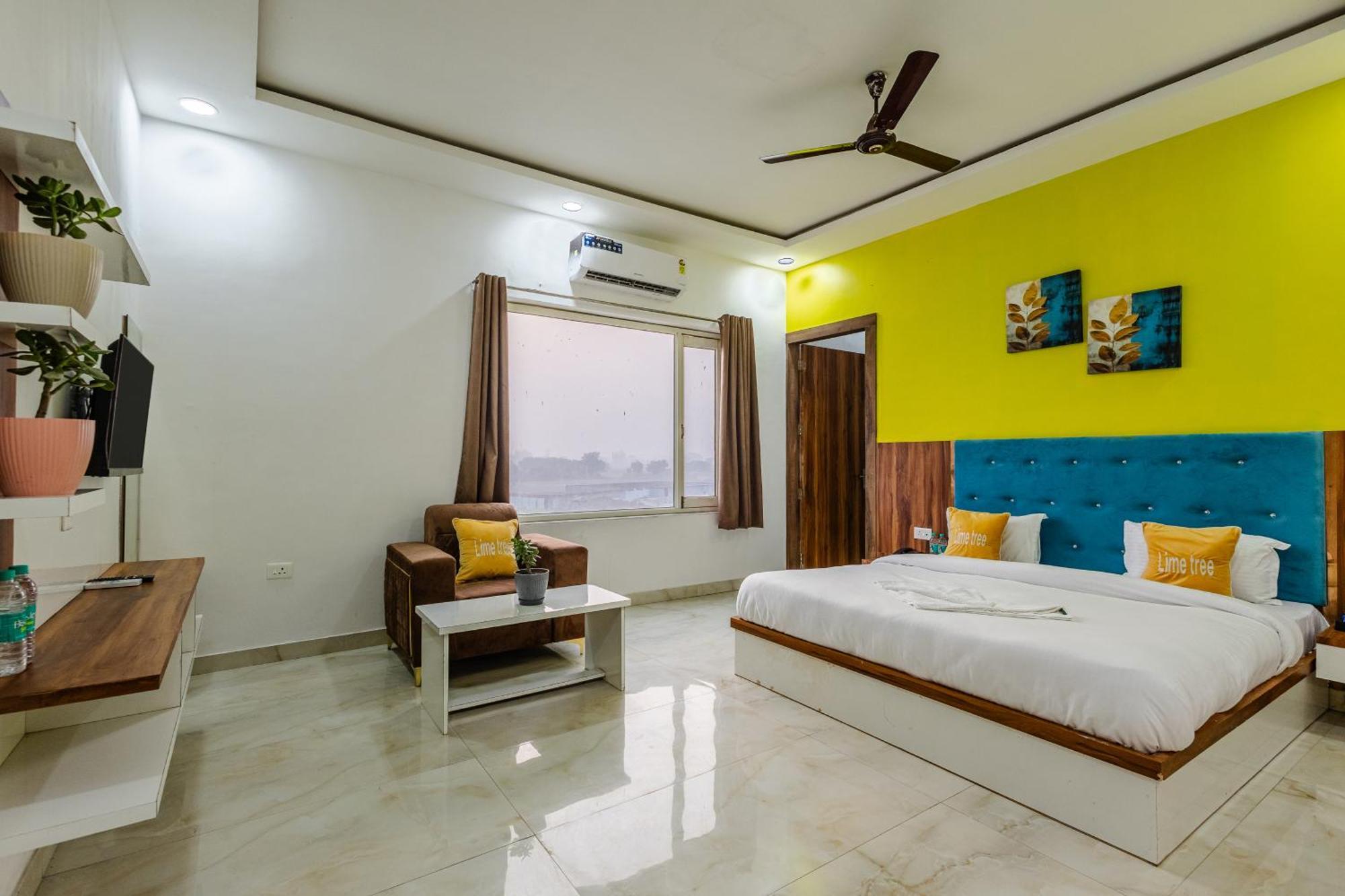 Lime Tree Hotel And Banquet Vrindāvan Extérieur photo